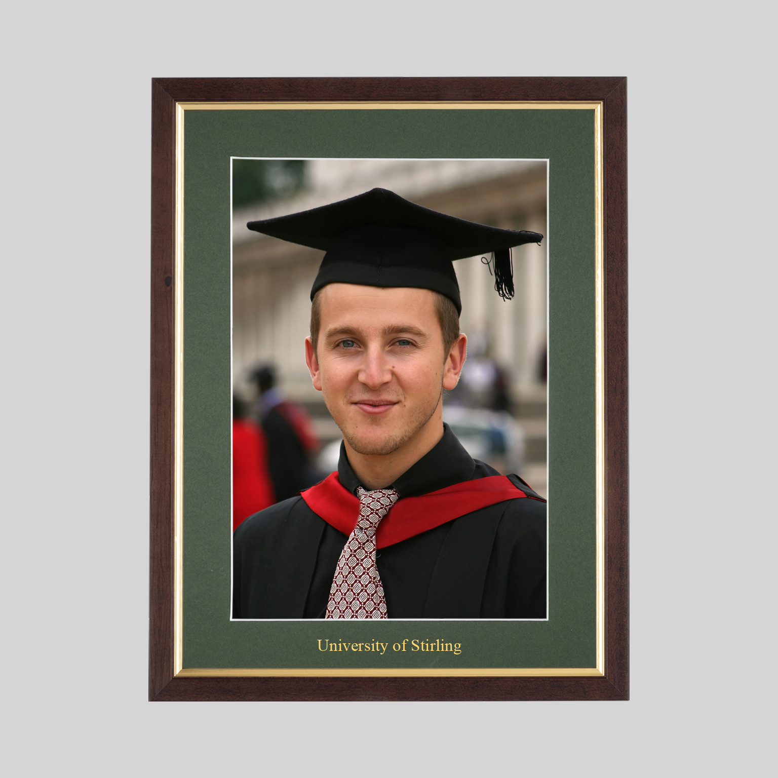 University of Stirling Graduation 10 x 8 Photo Frame - Teak Gold