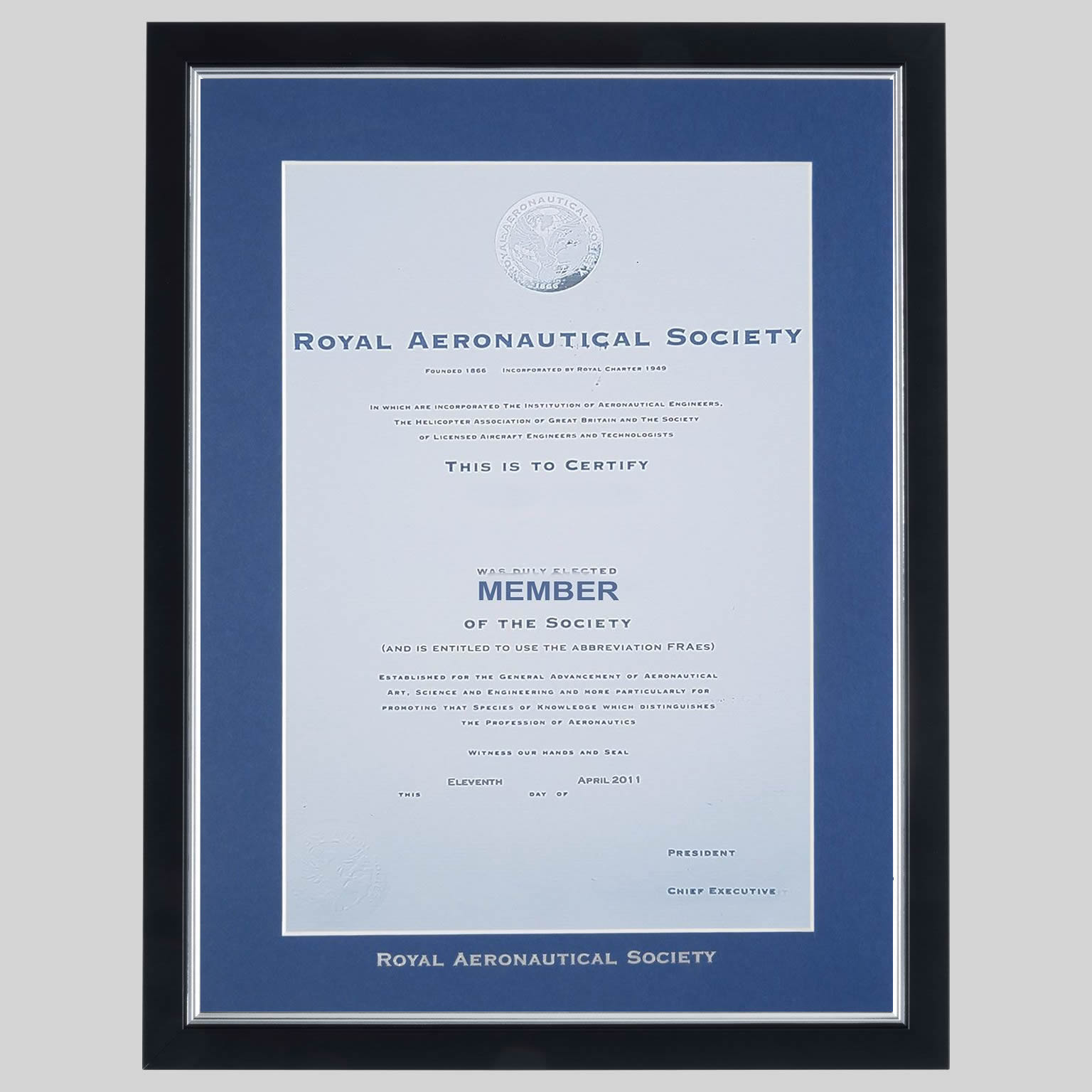 Royal Aeronautical Society - Member certificate frame - Stylish Black and Silver